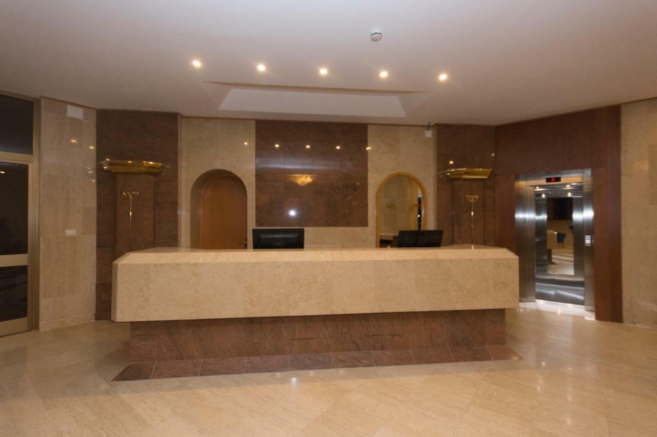 Chateau Linza Resort 地拉那 外观 照片